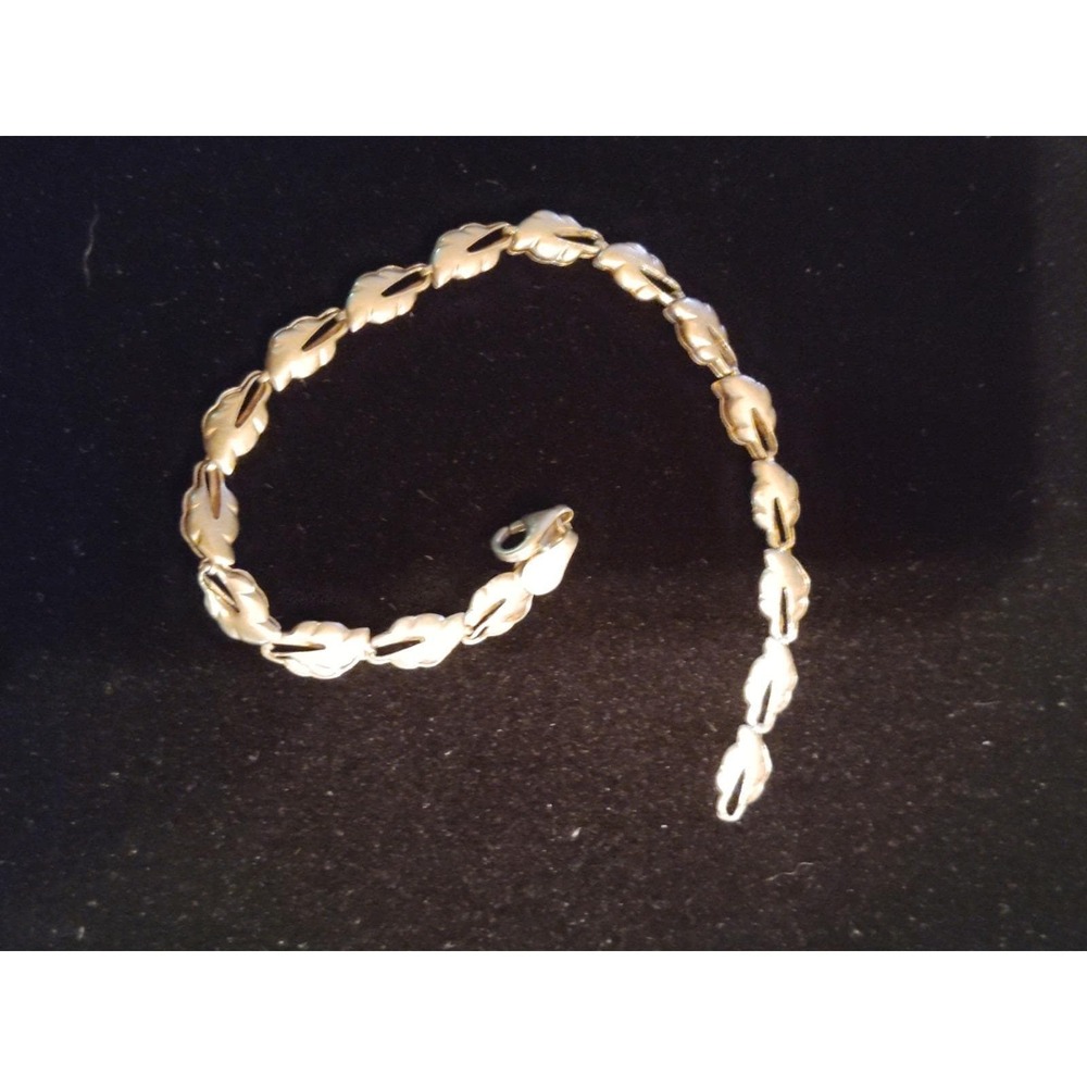 Unique .925 sterling silver bracelet